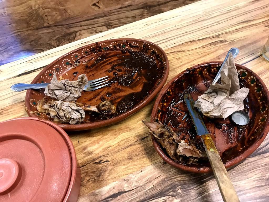 Taqueria Nayarit | restaurant | 31735 Riverside Dr # D, Lake Elsinore, CA 92530, USA | 9512457989 OR +1 951-245-7989