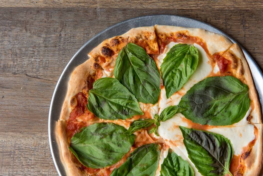 Square Mile Public House | restaurant | 1632, 14 W Main St, Mountville, PA 17554, USA | 7172852555 OR +1 717-285-2555