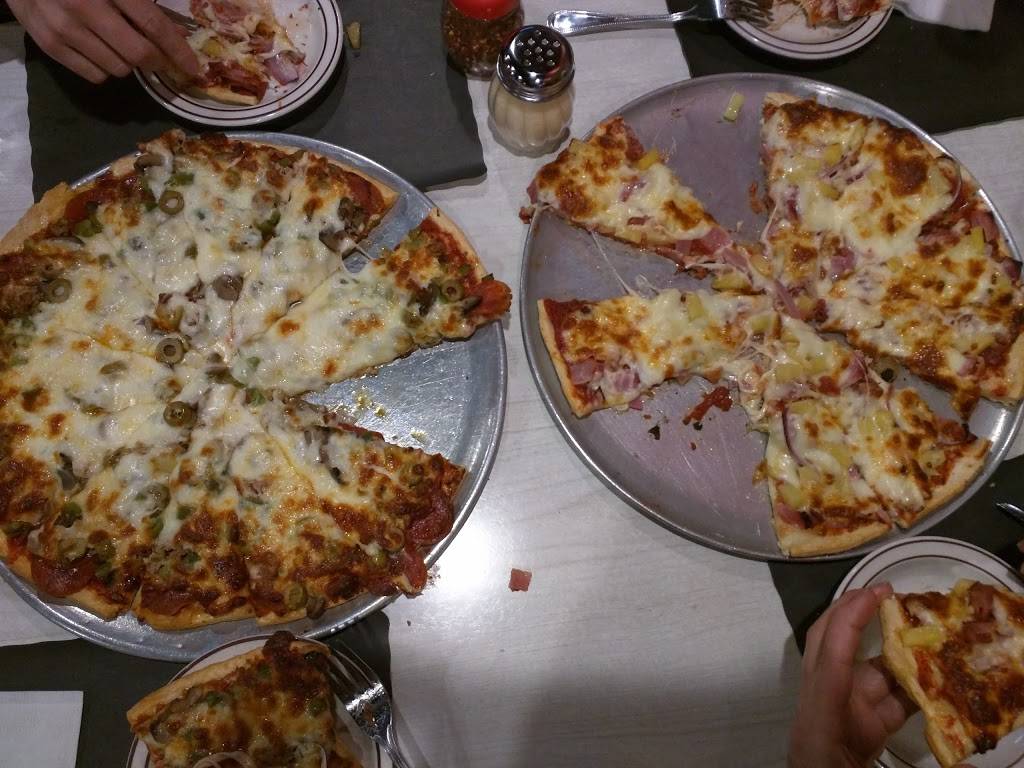 Marios Pizza | restaurant | 850 Butternut Dr, Holland, MI 49424, USA | 6163992570 OR +1 616-399-2570