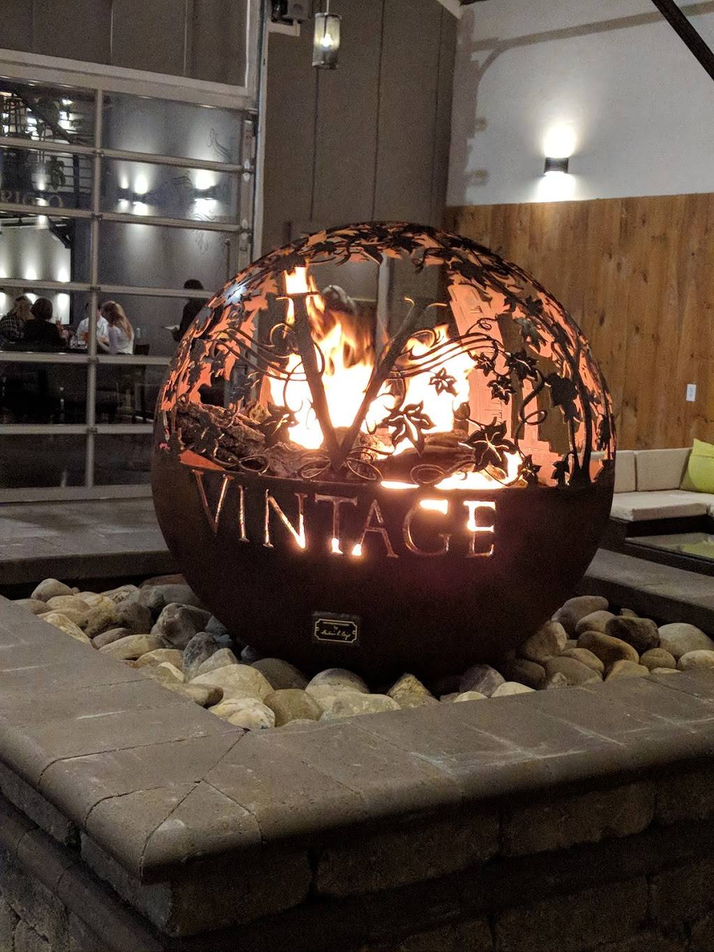 Vintage House | restaurant | 897 Broadway, Albany, NY 12207, USA | 5186506546 OR +1 518-650-6546