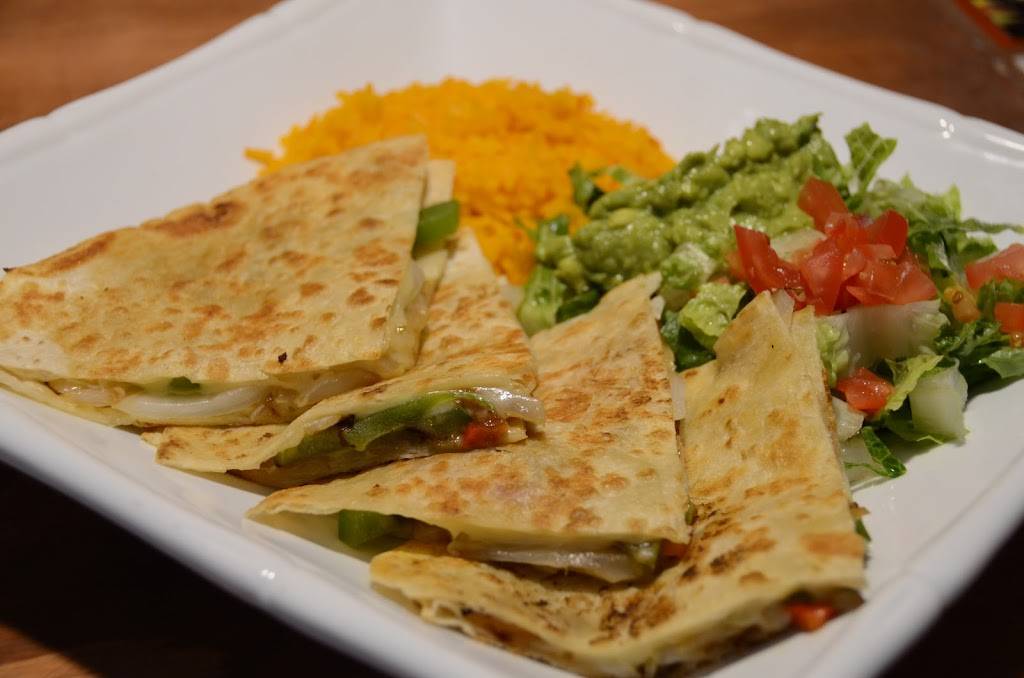 Blue Margaritas | restaurant | 9010 N Allen Rd, Peoria, IL 61615, USA | 3099660783 OR +1 309-966-0783