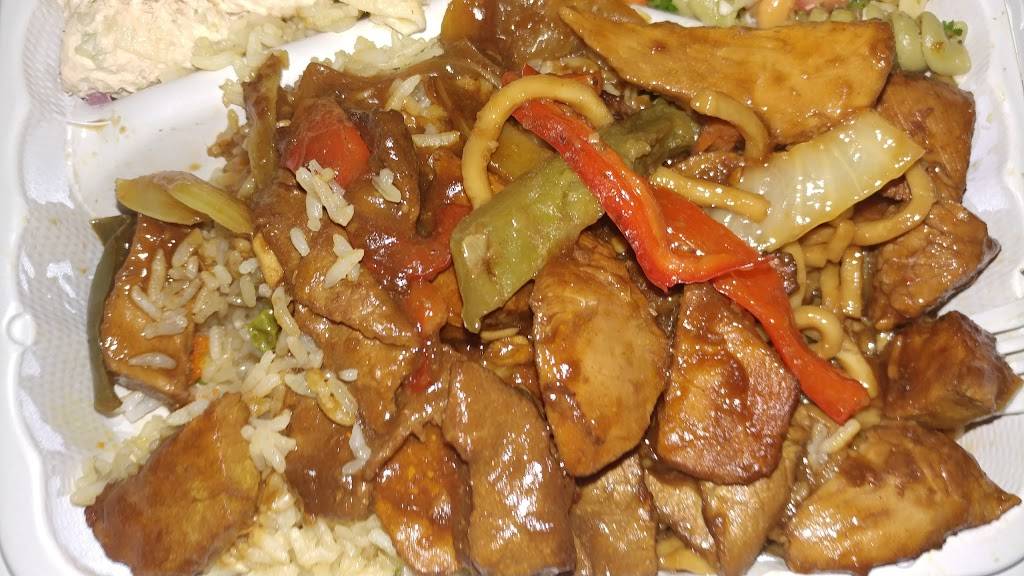 Kafe Kosmos | meal takeaway | 8201 Corporate Dr, Hyattsville, MD 20785, USA | 3014592935 OR +1 301-459-2935