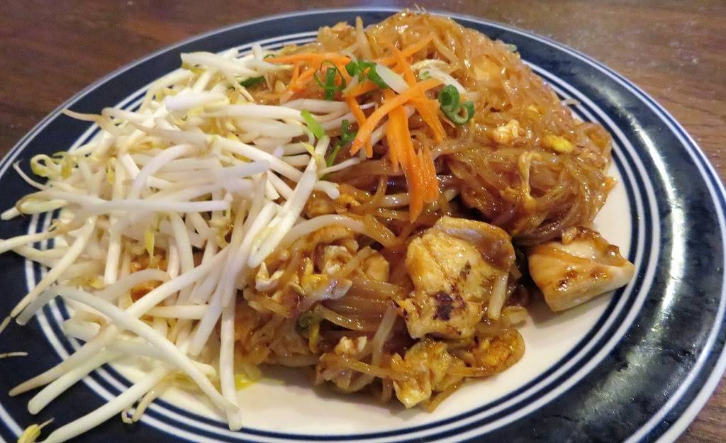 Thai Spoon Restaurant | restaurant | 3720 Gattis School Rd, Round Rock, TX 78664, USA | 5127332233 OR +1 512-733-2233