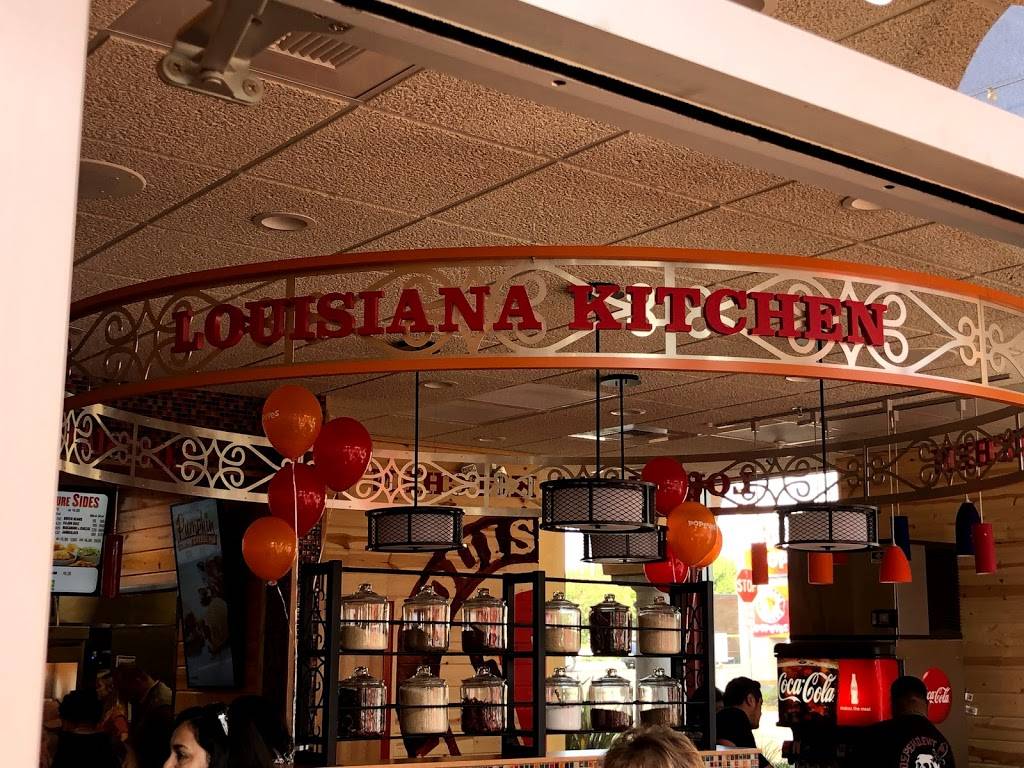 Popeyes Louisiana Kitchen | restaurant | 1950 W Whittier Blvd, La Habra, CA 90631, USA | 5624480477 OR +1 562-448-0477