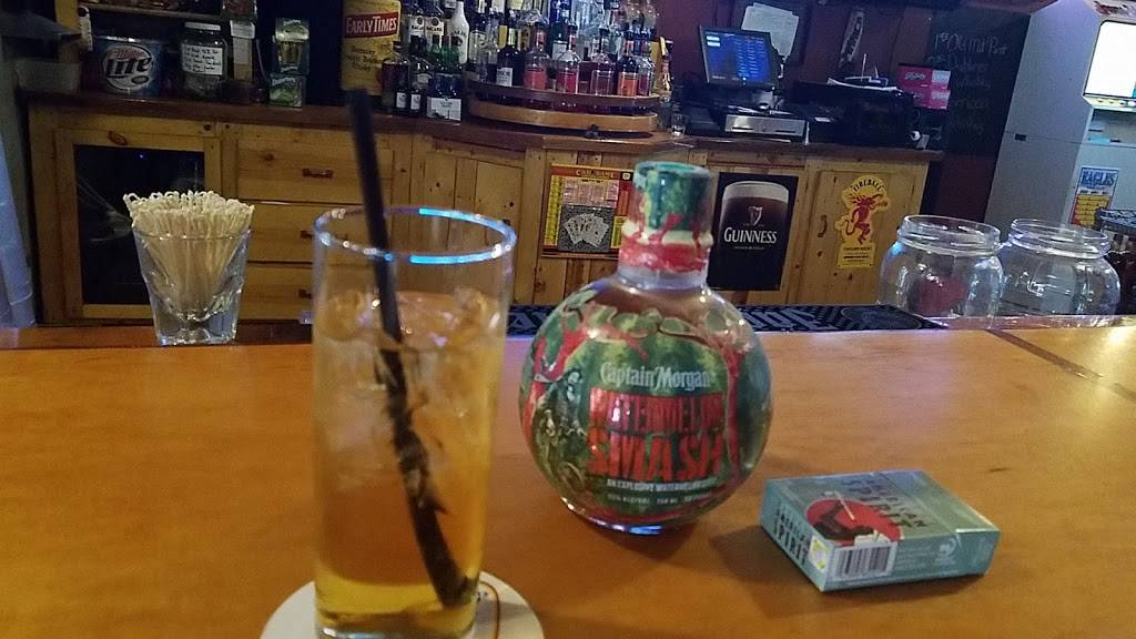 Clydes Corner | restaurant | W7409 WI-65, Beldenville, WI 54003, USA | 7152735607 OR +1 715-273-5607