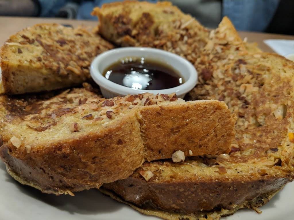 On A Roll Cafe And Catering | restaurant | 55 Pittsfield Rd, Lenox, MA 01240, USA | 4136379544 OR +1 413-637-9544