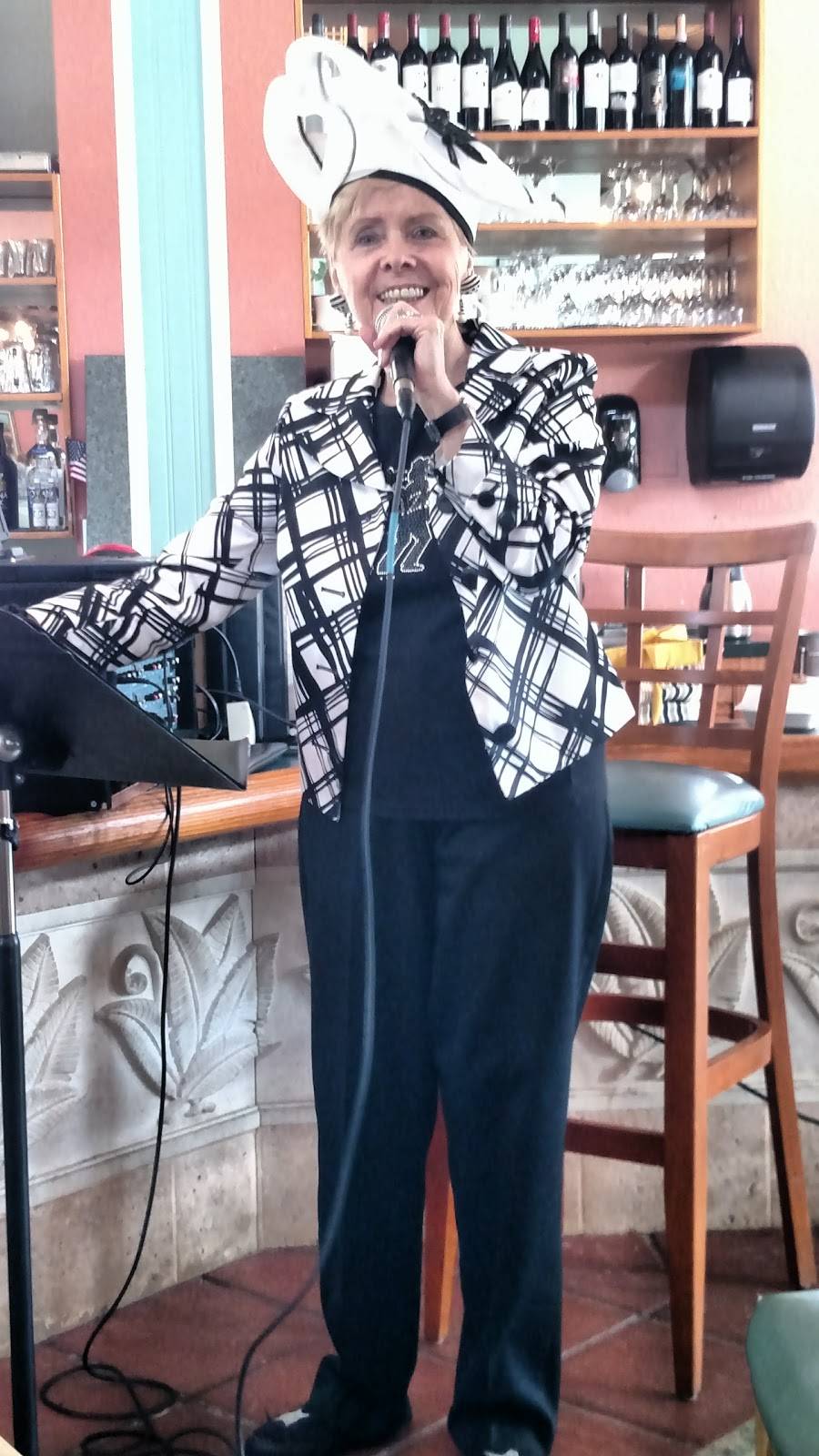 Hacienda Hills Bar & Grill | restaurant | 1200 N Morse Blvd, Lady Lake, FL 32159, USA | 3527530100 OR +1 352-753-0100