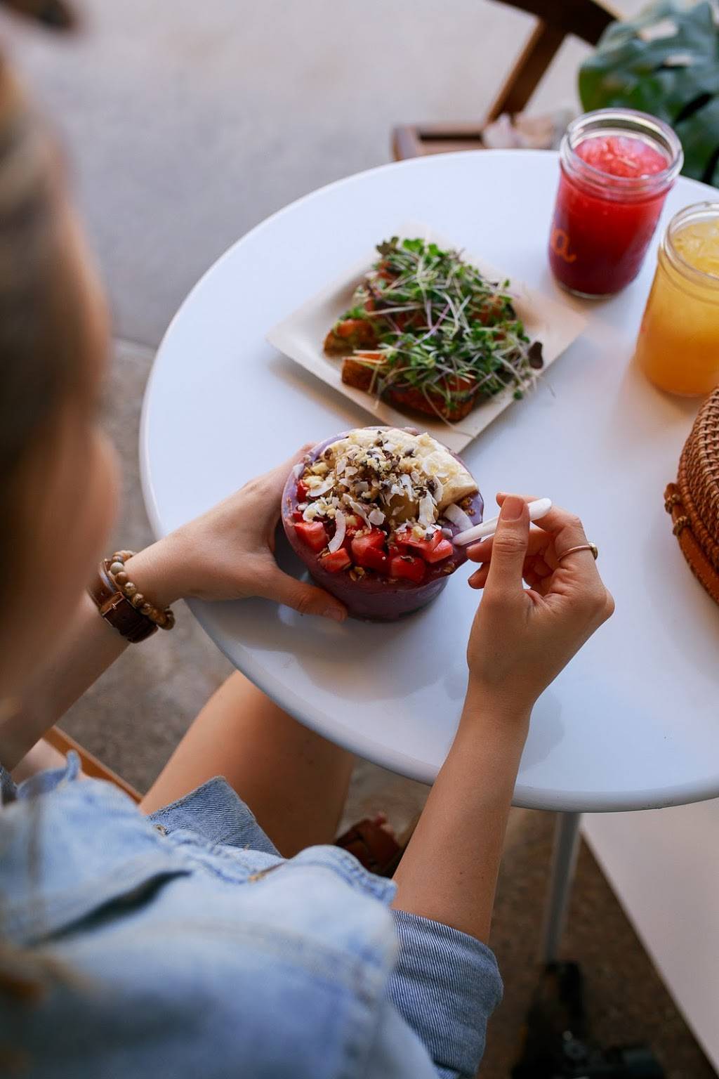 Wow Wow Hawaiian Lemonade | restaurant | 3890 W Happy Valley Rd Suite 167, Glendale, AZ 85310, USA | 6232137343 OR +1 623-213-7343