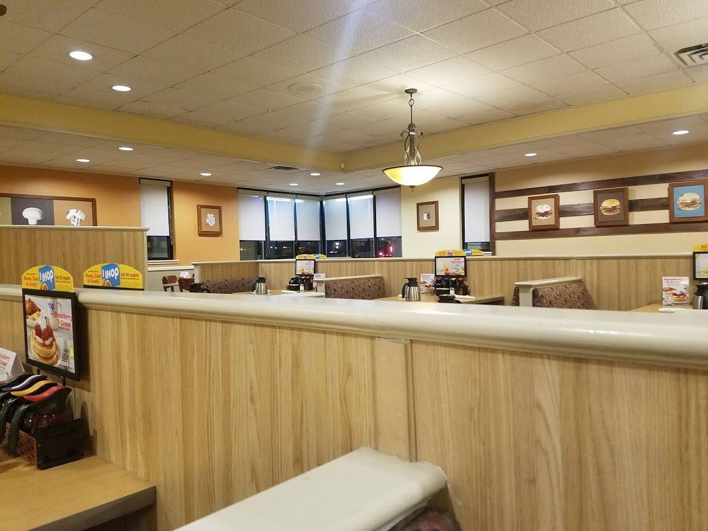 IHOP | restaurant | 1150 N Higley Rd, Mesa, AZ 85205, USA | 4809813398 OR +1 480-981-3398