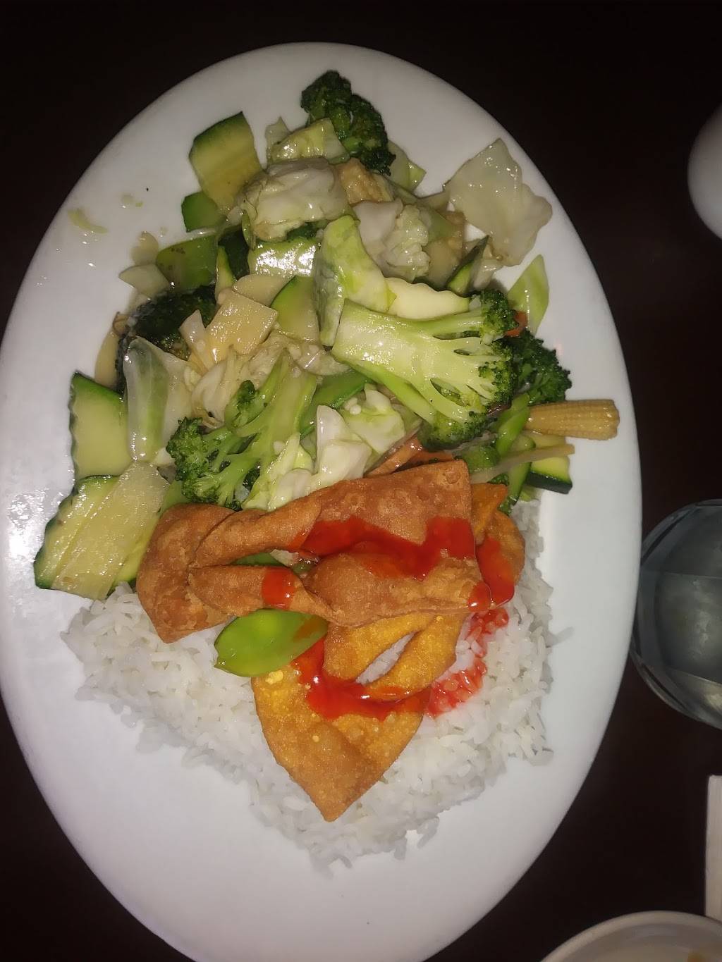 Imperial Garden Restaurant | restaurant | 2045 W Briggsmore Ave, Modesto, CA 95350, USA | 2095211226 OR +1 209-521-1226