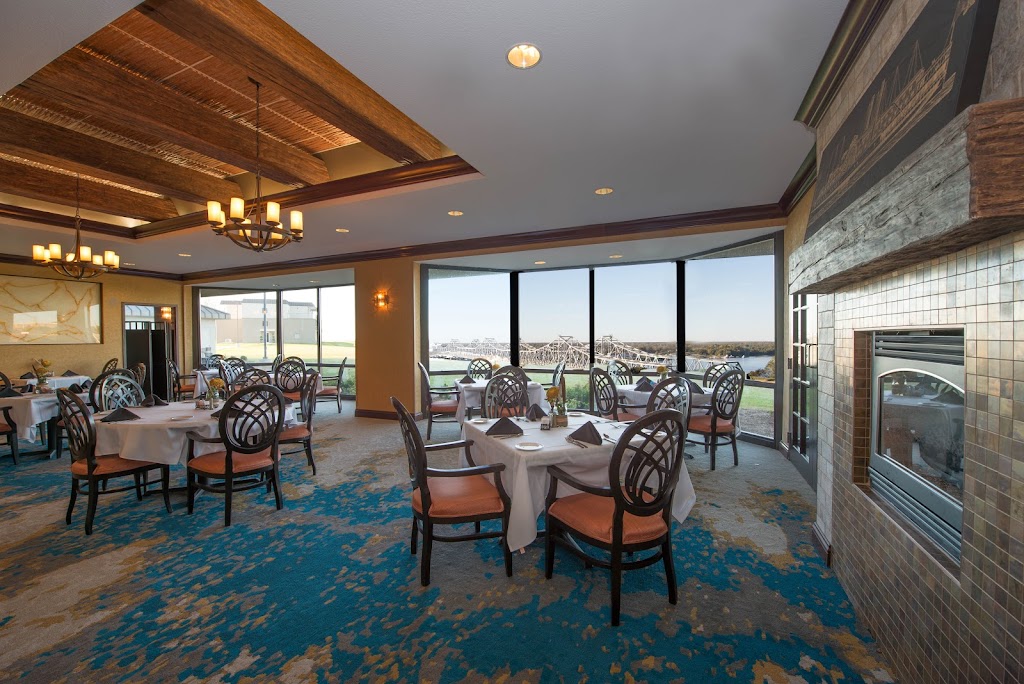 The Pilot House | restaurant | 130 John R Junkin Dr, Natchez, MS 39120, USA | 6016538888 OR +1 601-653-8888