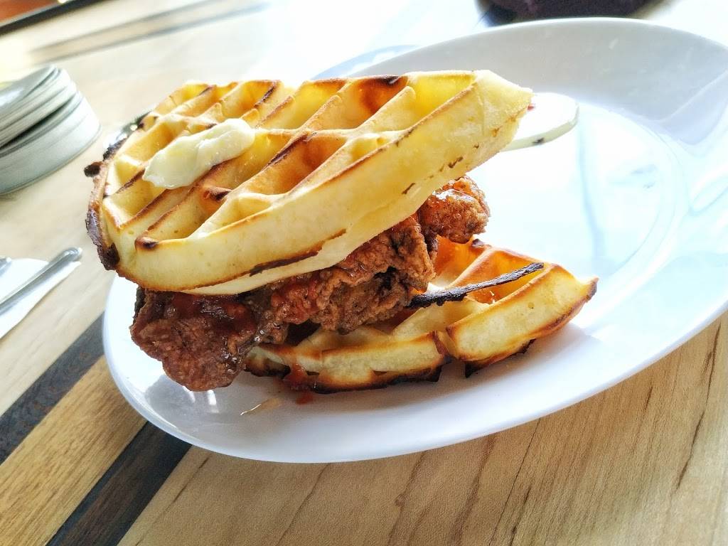 The Aviary | restaurant | 484 A Front St E, Toronto, ON M5A 0J1, Canada | 6473527837 OR +1 647-352-7837