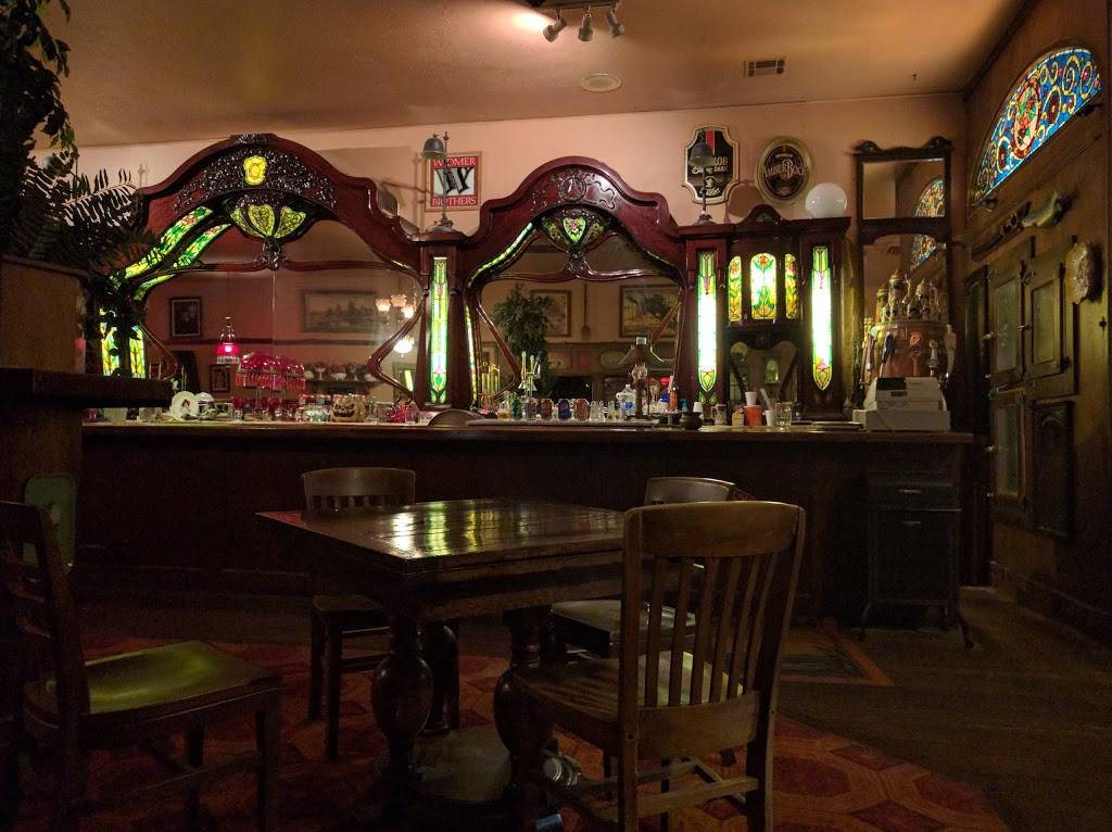 Poor Richards Pizza | restaurant | 205 N Main St, Porterville, CA 93257, USA | 5597844410 OR +1 559-784-4410