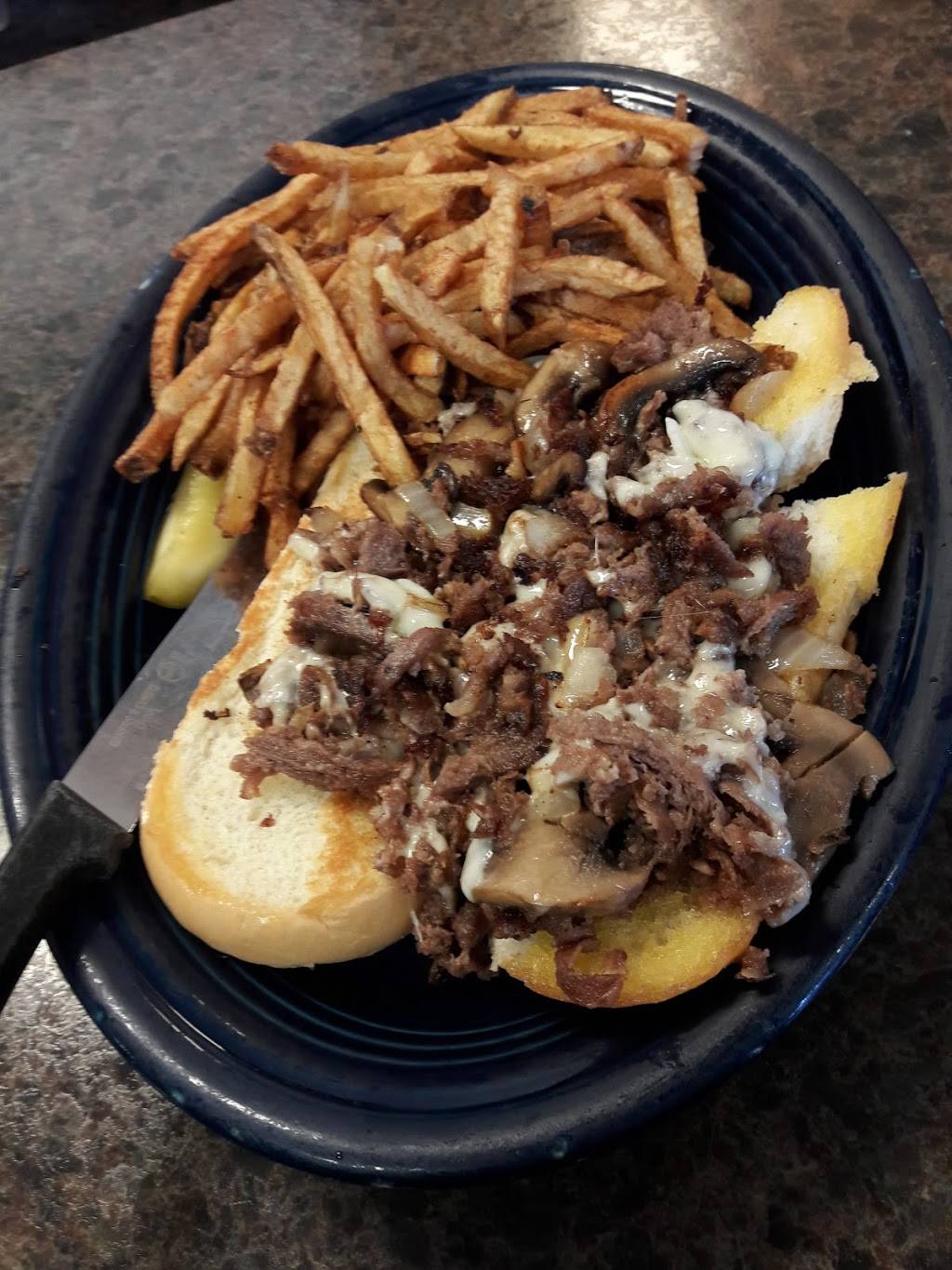 Honeymoon Grille | cafe | 3458 Manchester Rd, Akron, OH 44319, USA | 3306444355 OR +1 330-644-4355