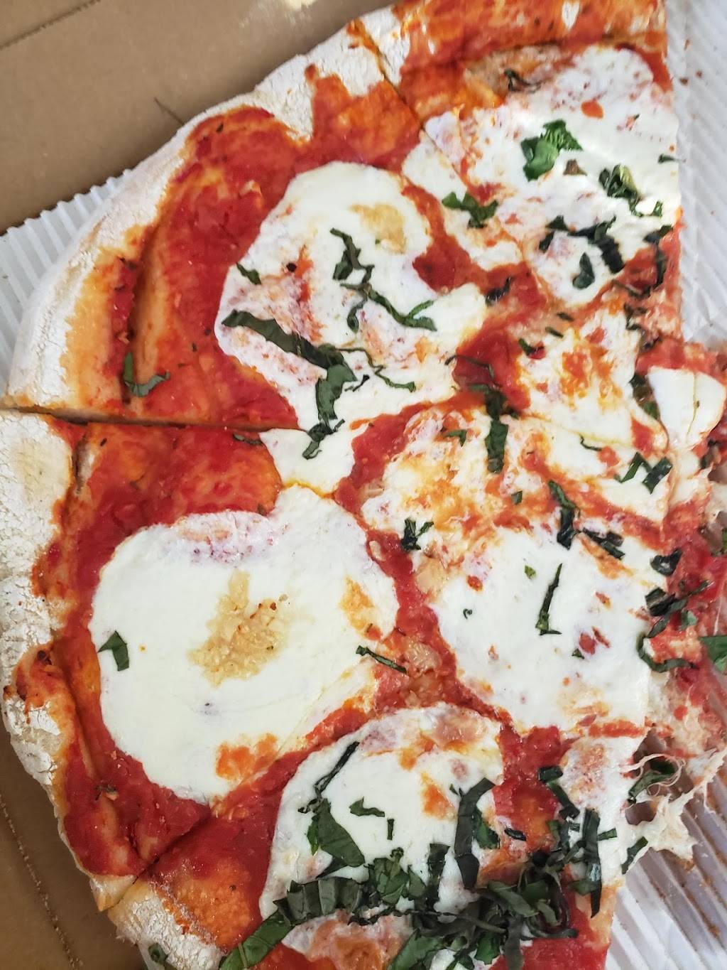 Mannys Barzzeria | restaurant | 212 2nd St, Isleton, CA 95641, USA | 9167775001 OR +1 916-777-5001