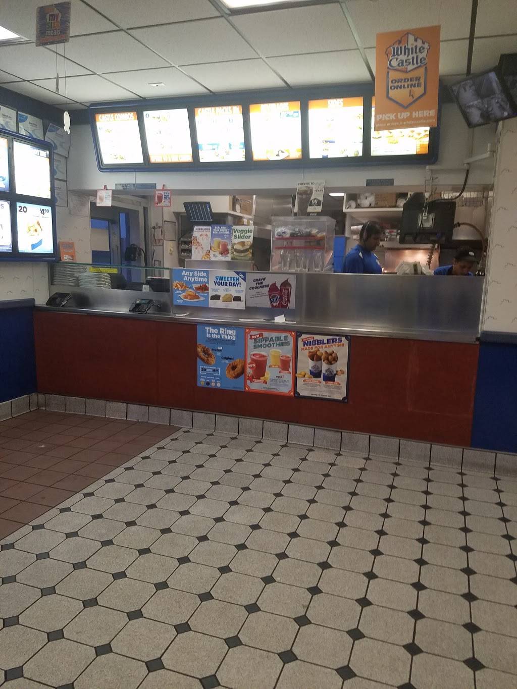 White Castle | restaurant | 220 Broadway, Paterson, NJ 07501, USA | 9733458928 OR +1 973-345-8928