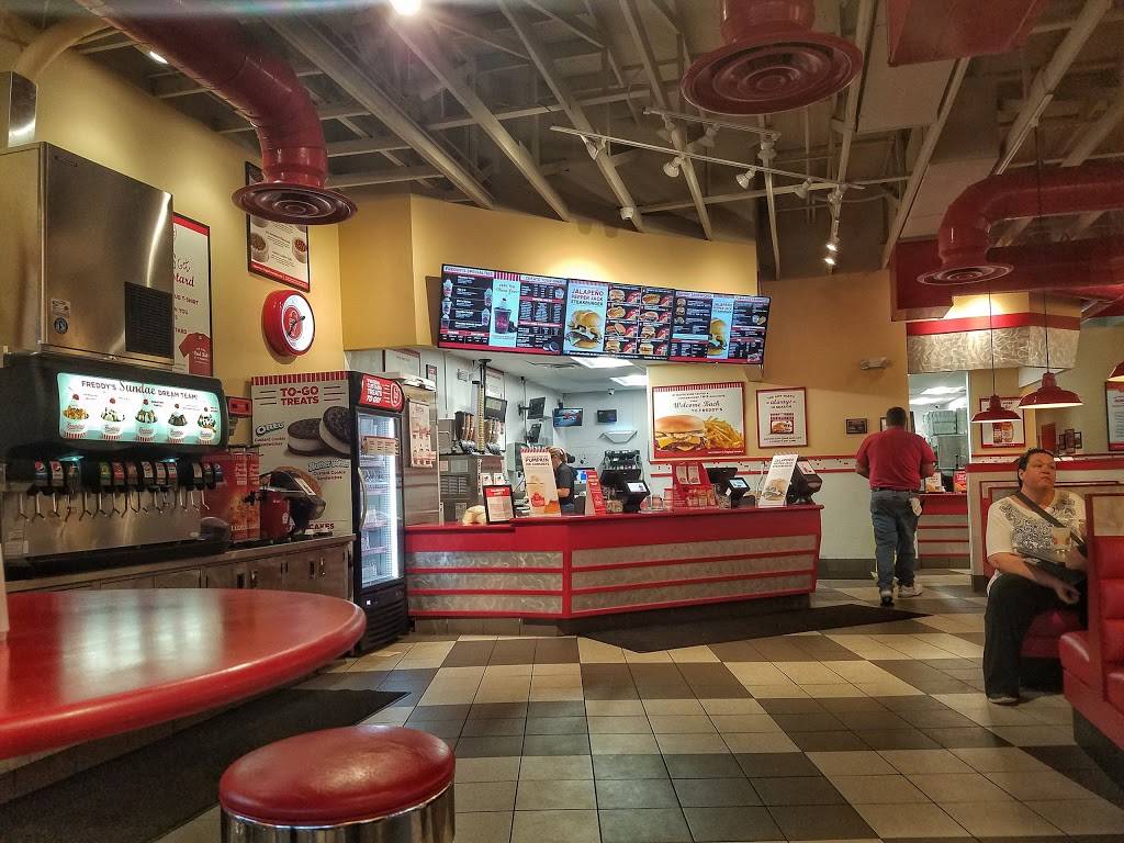 Freddys Frozen Custard & Steakburgers | restaurant | 2322 Battleground Ave, Greensboro, NC 27408, USA | 3368977261 OR +1 336-897-7261