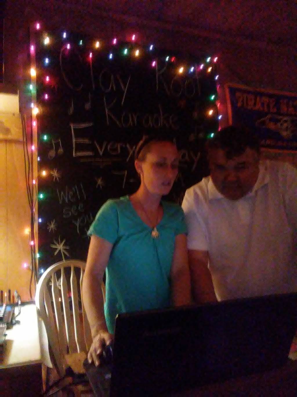 Haddocks Barbecue | restaurant | 10796 County Home Rd, Ayden, NC 28513, USA | 2527464222 OR +1 252-746-4222