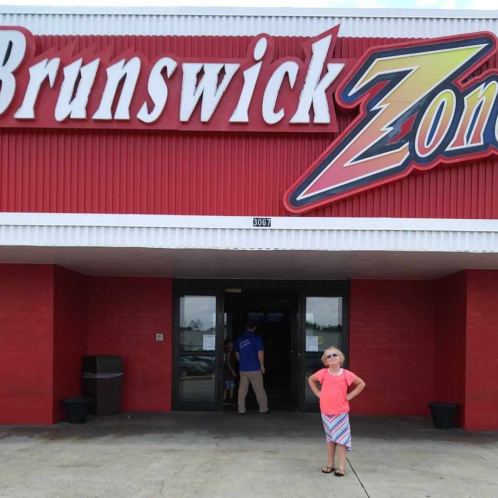 Bowlero Augusta | restaurant | 3067 Washington Rd, Augusta, GA 30907, USA | 7068601667 OR +1 706-860-1667