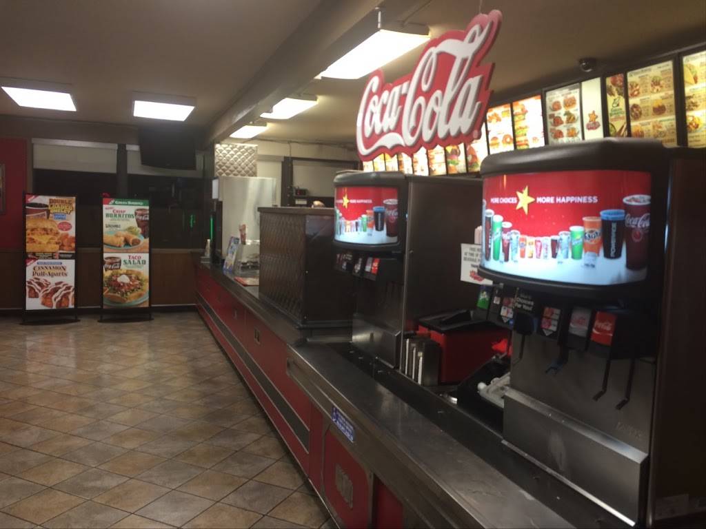 Carls Jr. | restaurant | 1137 Regal Rd, Encinitas, CA 92024, USA | 7604368660 OR +1 760-436-8660