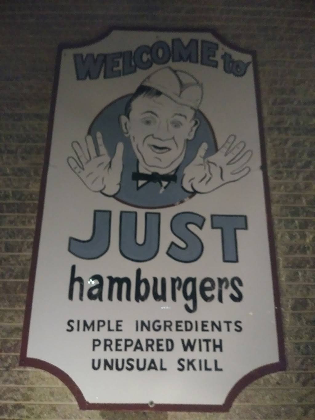 Just Hamburgers | restaurant | 214 Ottawa Rd, Paxton, IL 60957, USA | 2173794222 OR +1 217-379-4222