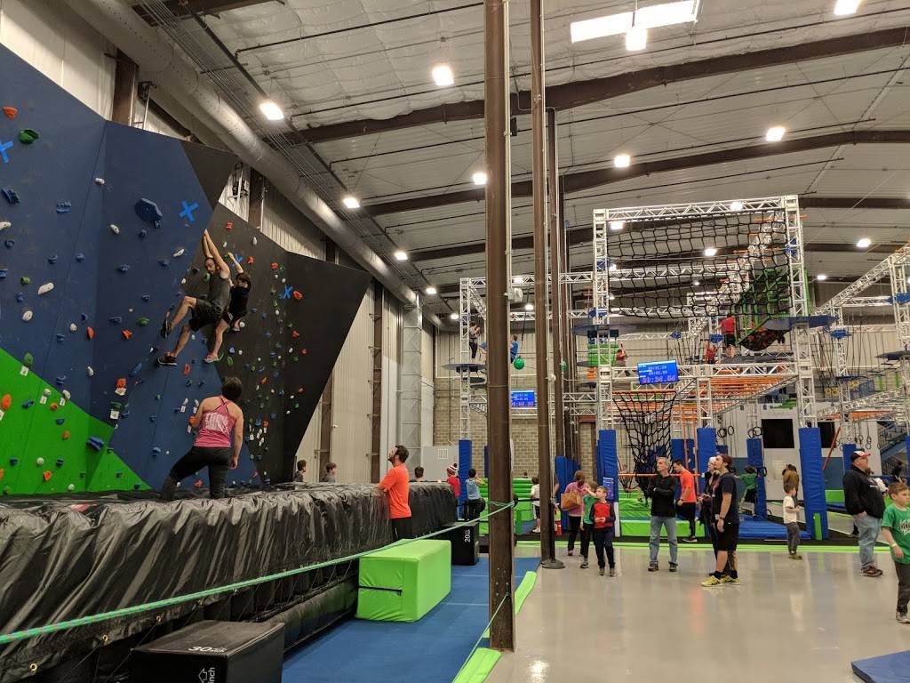 Play: CLE – Indoor Adventure Park | restaurant | 38525 Chester Rd, Avon, OH 44011, USA | 4406953565 OR +1 440-695-3565