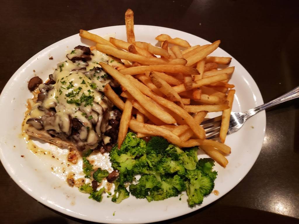 Ruby Tuesday | restaurant | 4900 86th St, Urbandale, IA 50322, USA | 5152784476 OR +1 515-278-4476