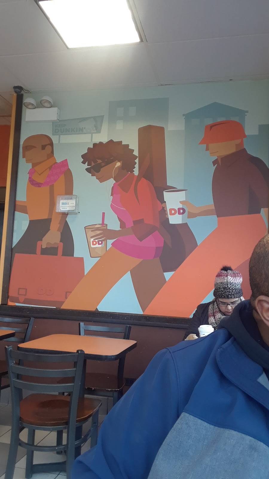 Dunkin Donuts | cafe | 6336 W North Ave, Chicago, IL 60639, USA | 7736221881 OR +1 773-622-1881