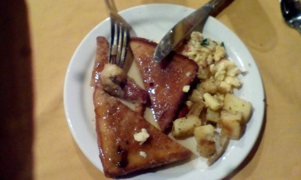 JDs Bistro & Grille | restaurant | 1951 Tamiami Trail, Port Charlotte, FL 33948, USA | 9412550994 OR +1 941-255-0994