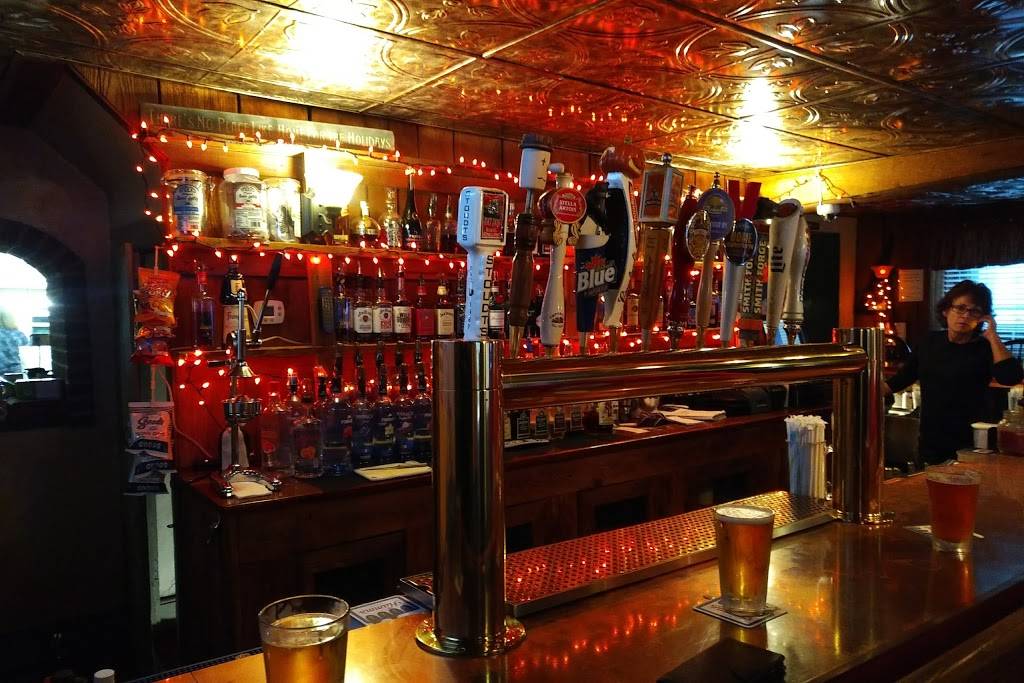 The Penguin Hotel | restaurant | 55 E Church Rd, Stevens, PA 17578, USA | 7177338142 OR +1 717-733-8142