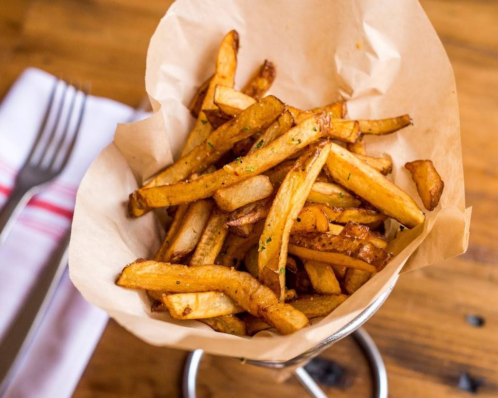 Points South Latin Kitchen | restaurant | 1640 Thames St, Baltimore, MD 21231, USA | 4435632018 OR +1 443-563-2018