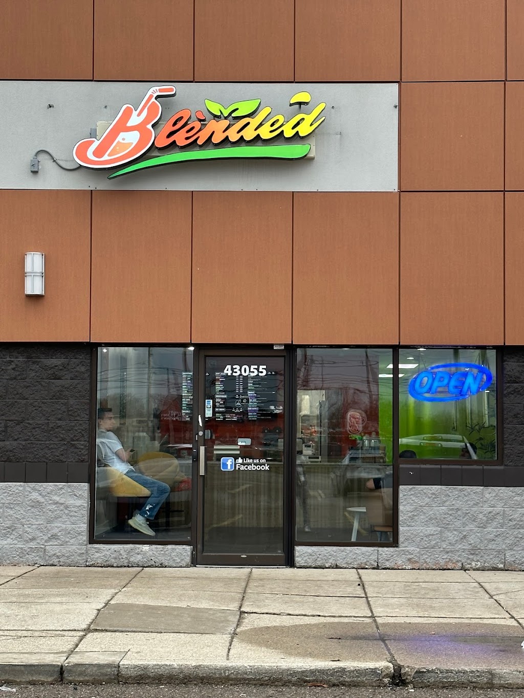 Blended Smoothies & Sandwiches | restaurant | 43055 Hayes Rd, Sterling Heights, MI 48313, USA | 5867994259 OR +1 586-799-4259