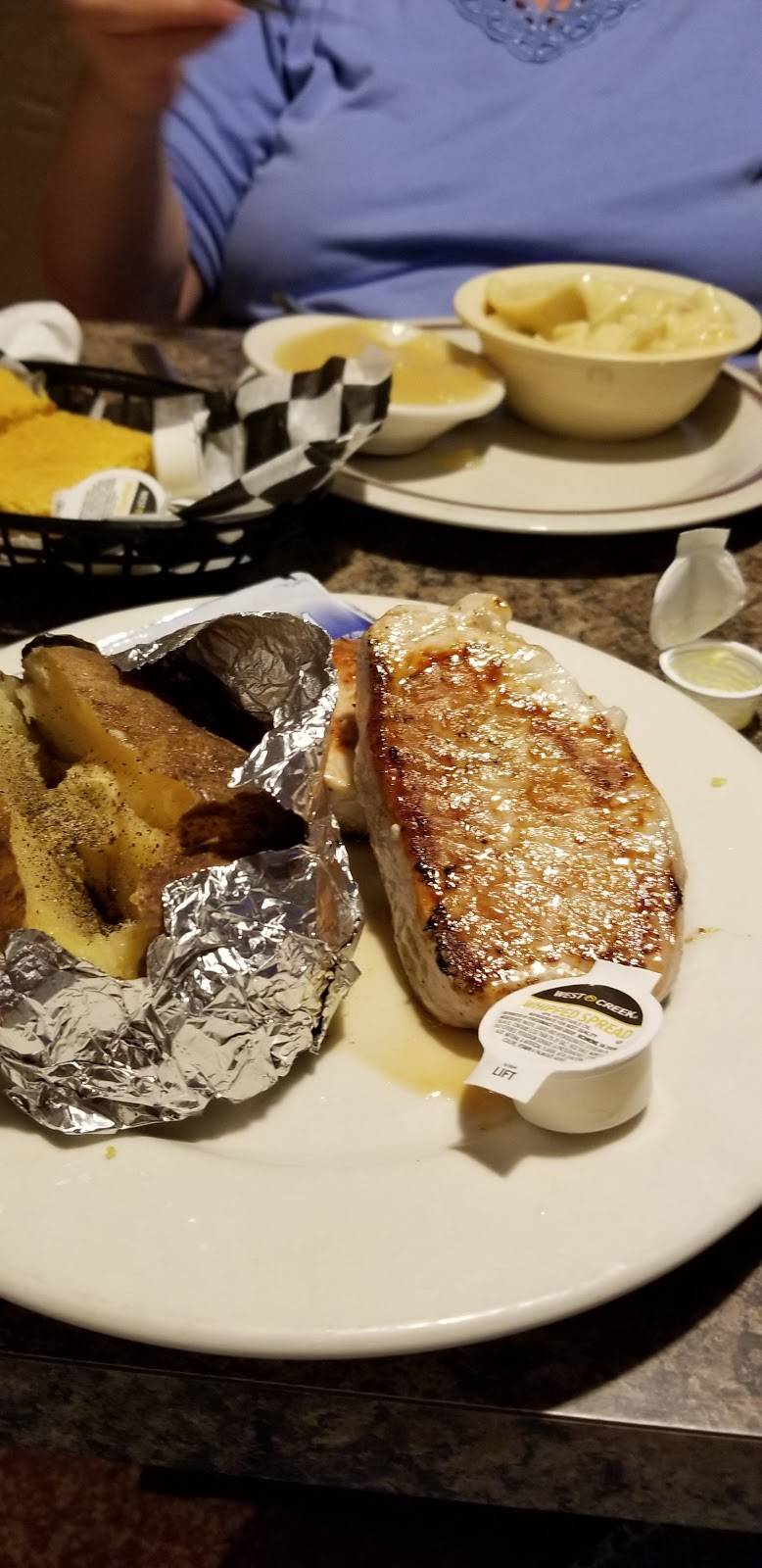 Burtons Cafe | restaurant | 13427 Ewing Rd, Whittington, IL 62897, USA | 6186292515 OR +1 618-629-2515