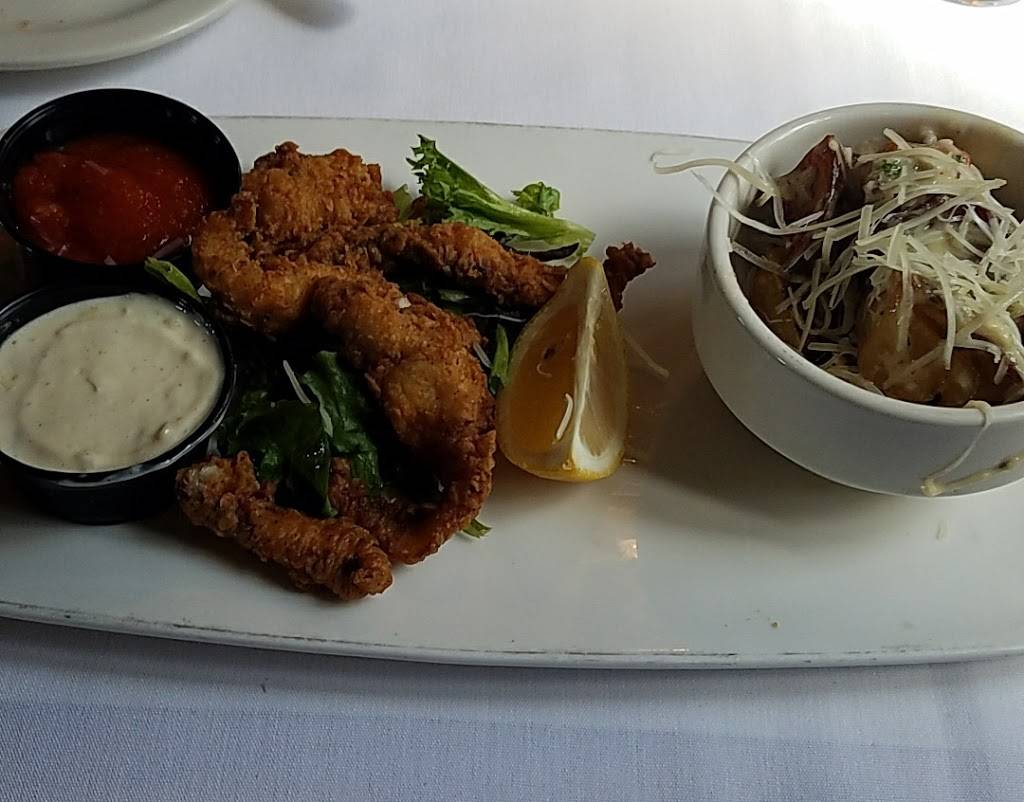 Lonzerottis Italian Restaurant | restaurant | 600 E State St, Jacksonville, IL 62650, USA | 2172437151 OR +1 217-243-7151