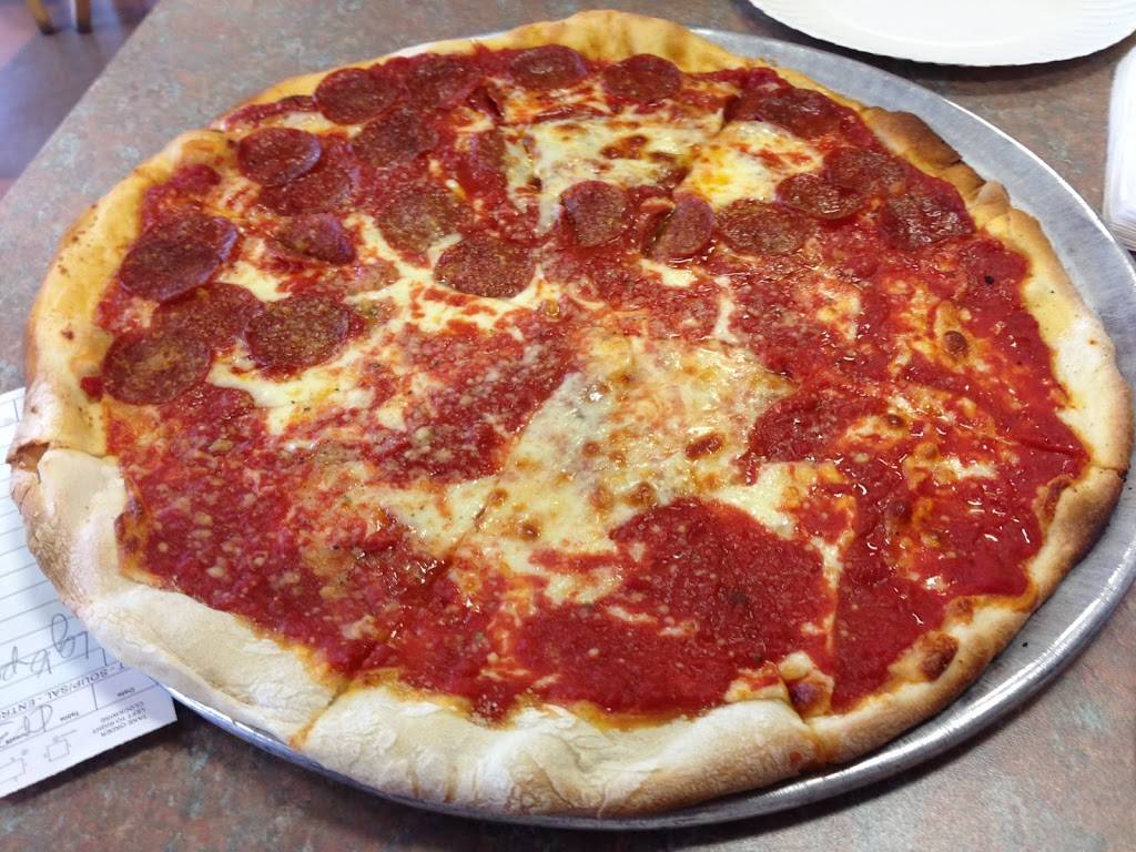 Vinces Pizzeria | restaurant | 2550 Grant Ave, Philadelphia, PA 19114, USA | 2154648998 OR +1 215-464-8998