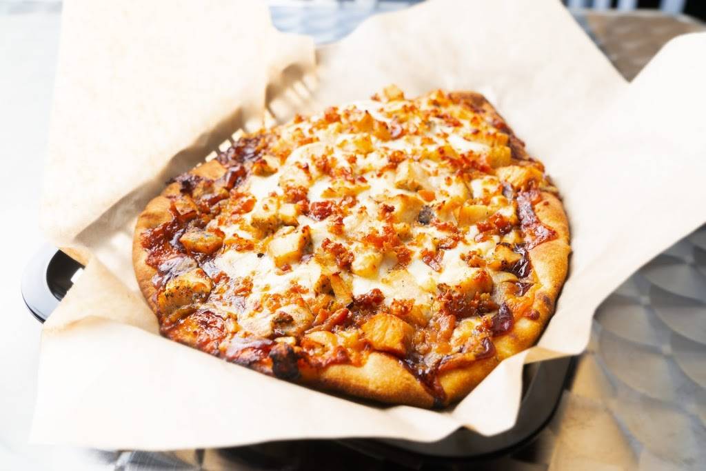 FireUp Esports Lounge | night club | 1601 Douglas Blvd ste a, Roseville, CA 95661, USA | 9163892900 OR +1 916-389-2900