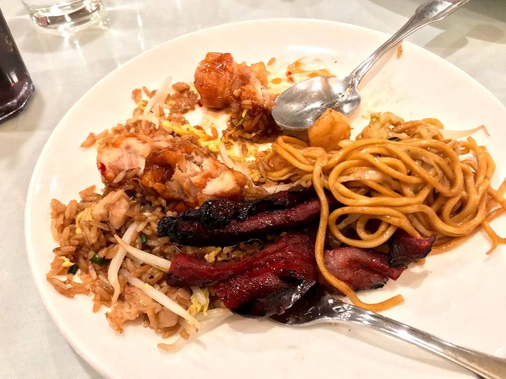 Seven Moons North Kingstown | restaurant | 6900 Post Rd, North Kingstown, RI 02852, USA | 4018858383 OR +1 401-885-8383