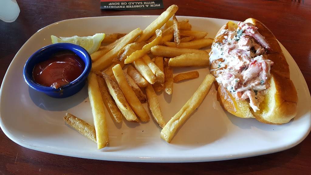 Red Lobster | restaurant | 2810 N 75th Ave, Phoenix, AZ 85035, USA | 6232453020 OR +1 623-245-3020