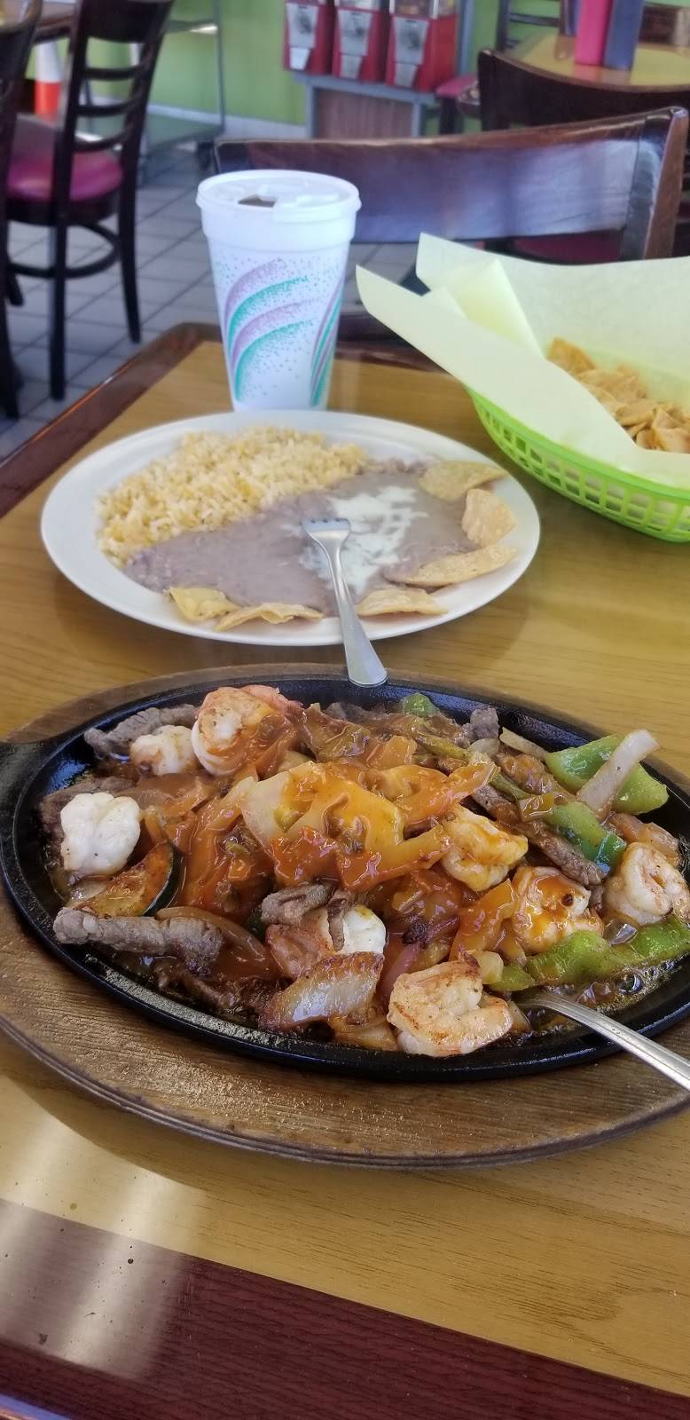 Rc Burgers | restaurant | 13694 Telegraph Rd, Whittier, CA 90604, USA | 5629419109 OR +1 562-941-9109