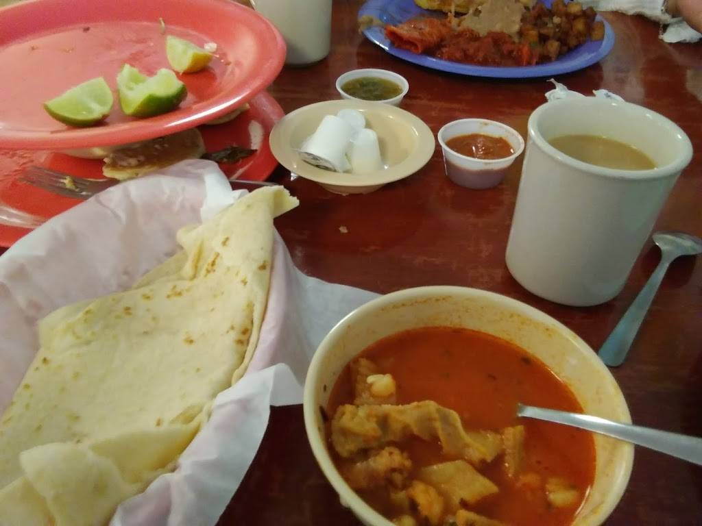 Los Gallegos | restaurant | 587 N Yarbrough Dr, El Paso, TX 79915, USA | 9155920100 OR +1 915-592-0100