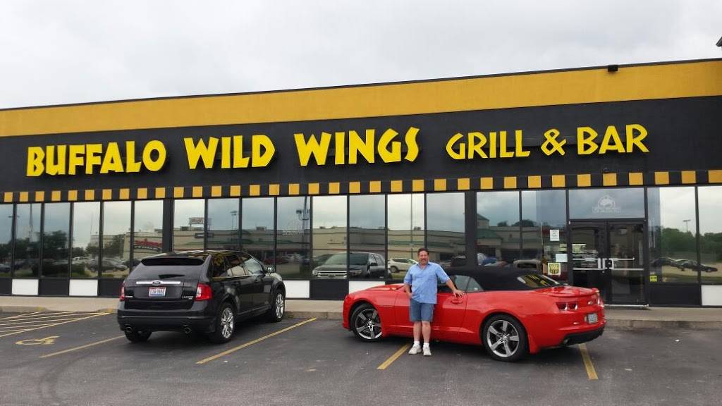 Buffalo Wild Wings | restaurant | 200 Biggs Blvd, Harrison, OH 45030, USA | 5132029464 OR +1 513-202-9464