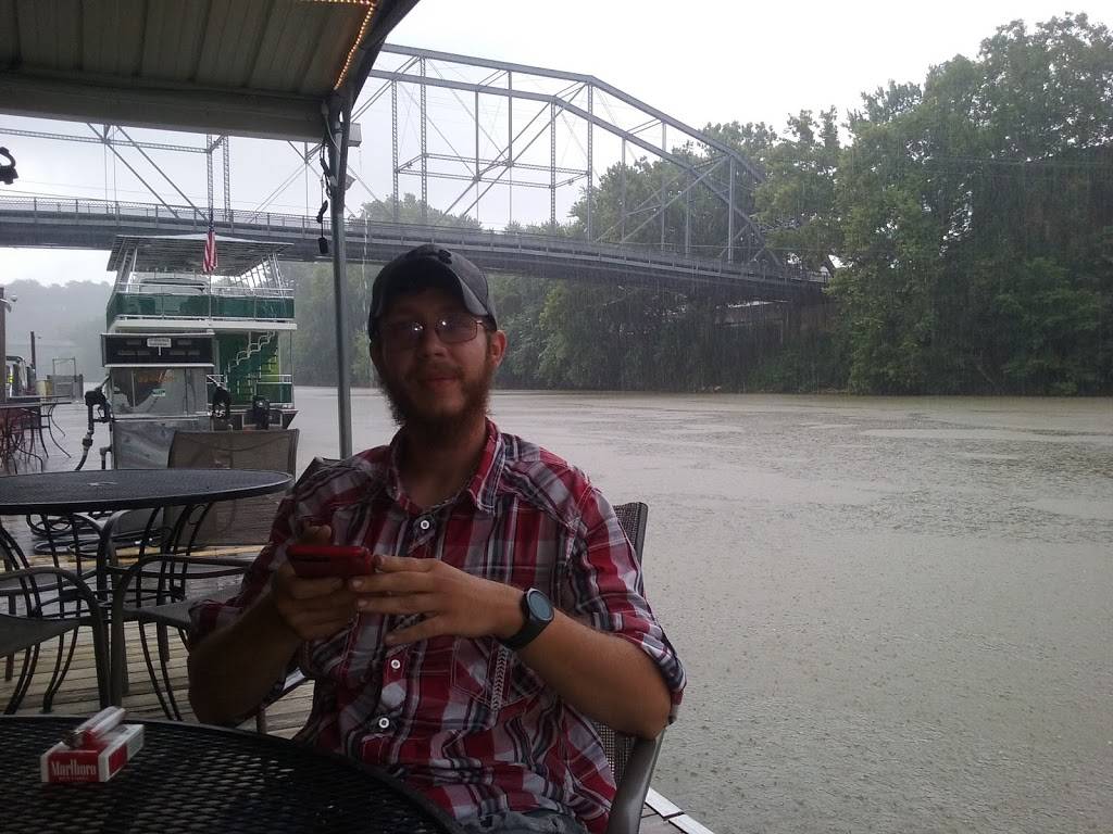 Riverboat Grill | restaurant | 101 Riverboat Landing, Frankfort, KY 40601, USA | 5022348949 OR +1 502-234-8949