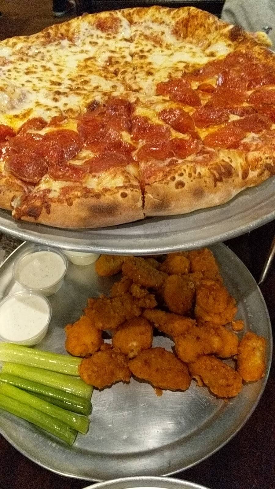 Pizza Factory | meal takeaway | 31725 Temecula Pkwy, Temecula, CA 92592, USA | 9513038500 OR +1 951-303-8500