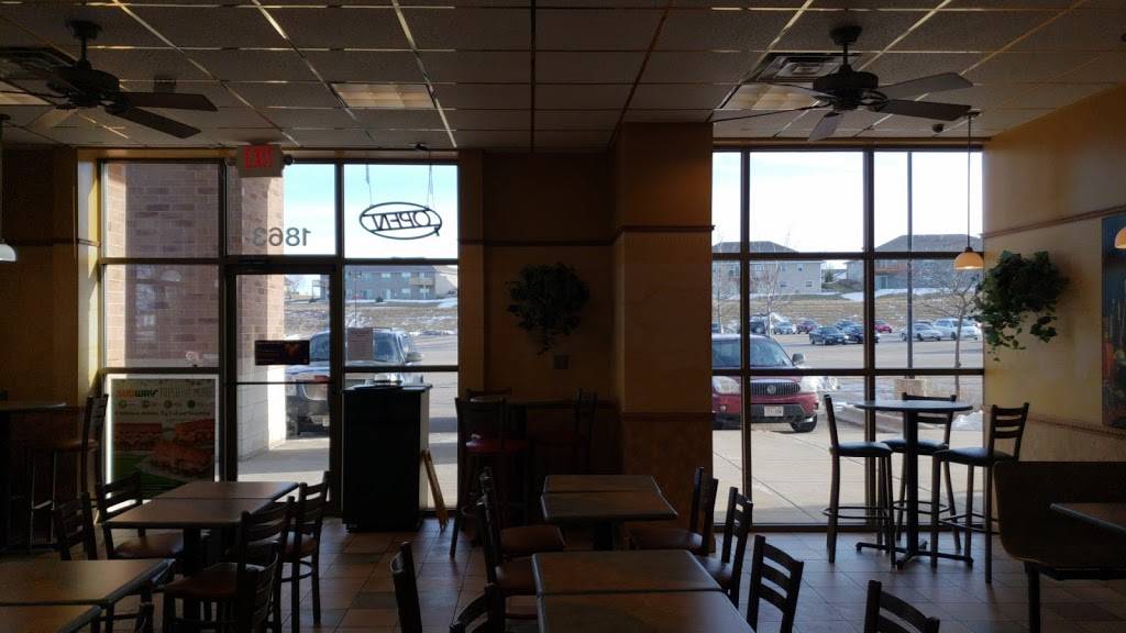 Subway | restaurant | 1863 US-18 BUS, Mt Horeb, WI 53572, USA | 6084377829 OR +1 608-437-7829