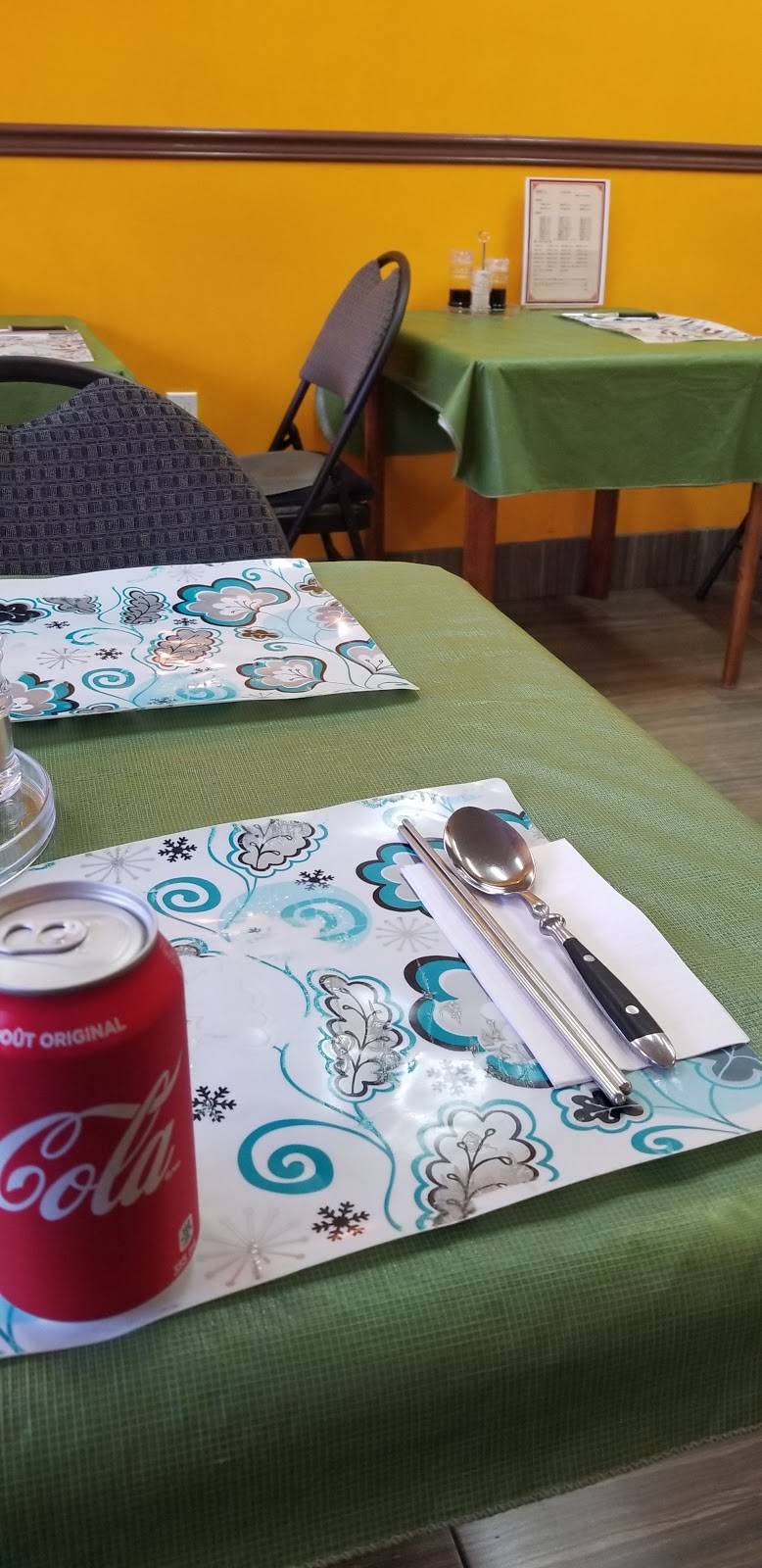 Beijing Hut | restaurant | 1467 Main St W, Hamilton, ON L8S 1C9, Canada | 9055218886 OR +1 905-521-8886