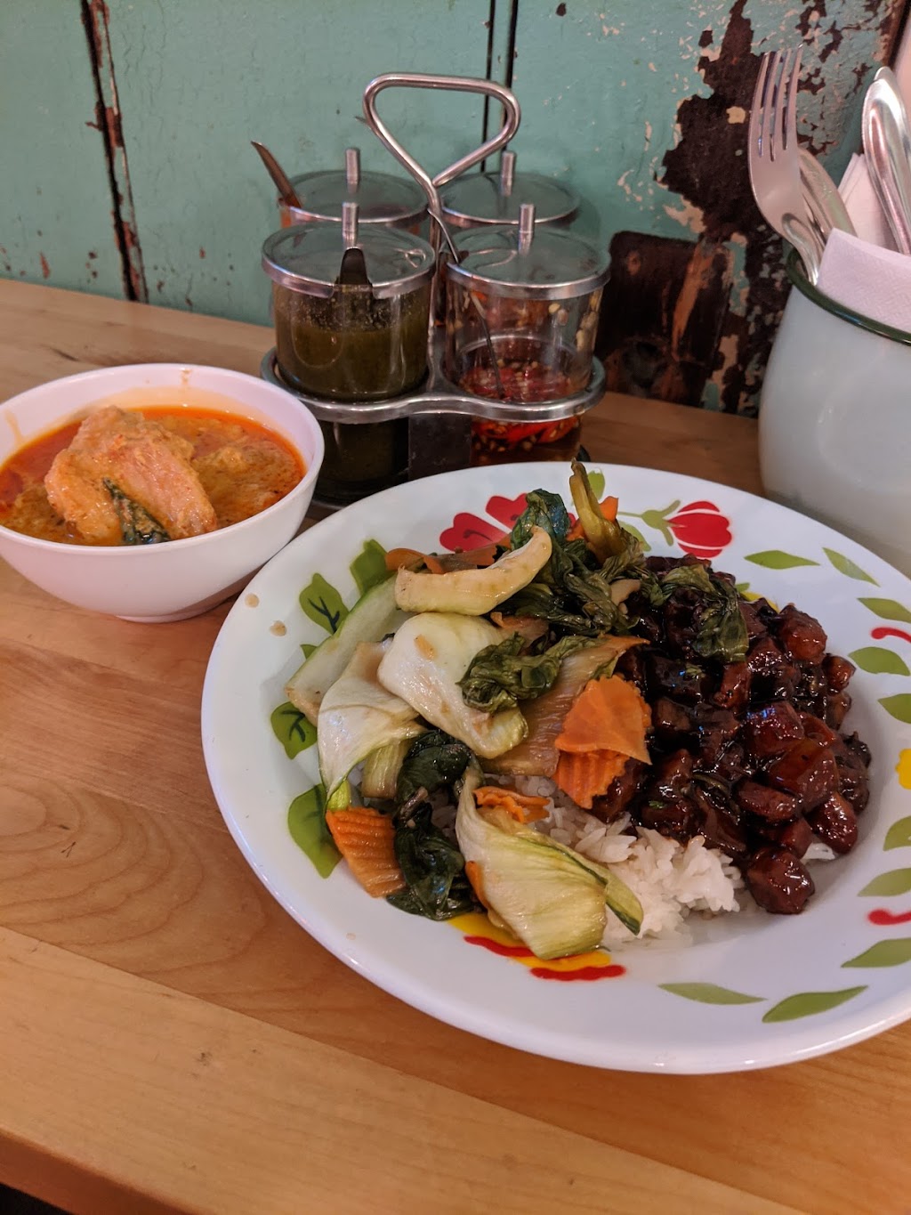 BANGKOK BAR NYC | restaurant | 220 36th St, Brooklyn, NY 11232, USA | 6469546594 OR +1 646-954-6594