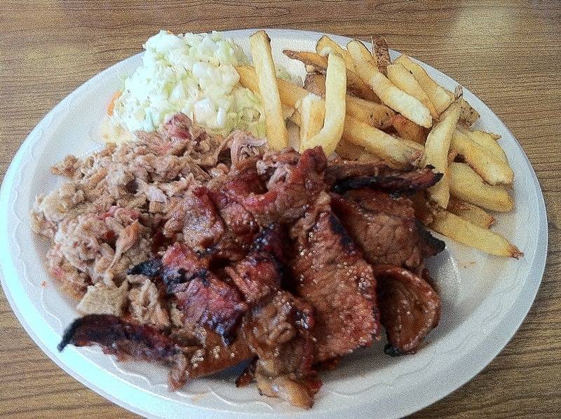 The Beach Bully BBQ | restaurant | 601 19th St, Virginia Beach, VA 23451, USA | 7574224222 OR +1 757-422-4222