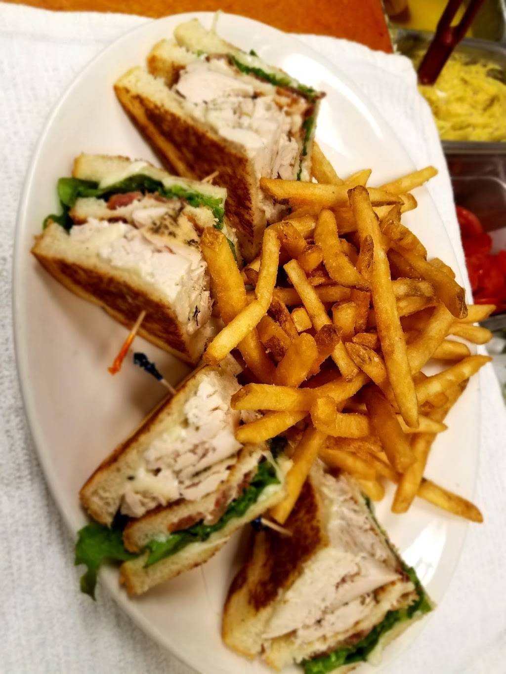 BJs Restaurant & Brewhouse | restaurant | 4720 S Hulen St, Fort Worth, TX 76132, USA | 8172929200 OR +1 817-292-9200