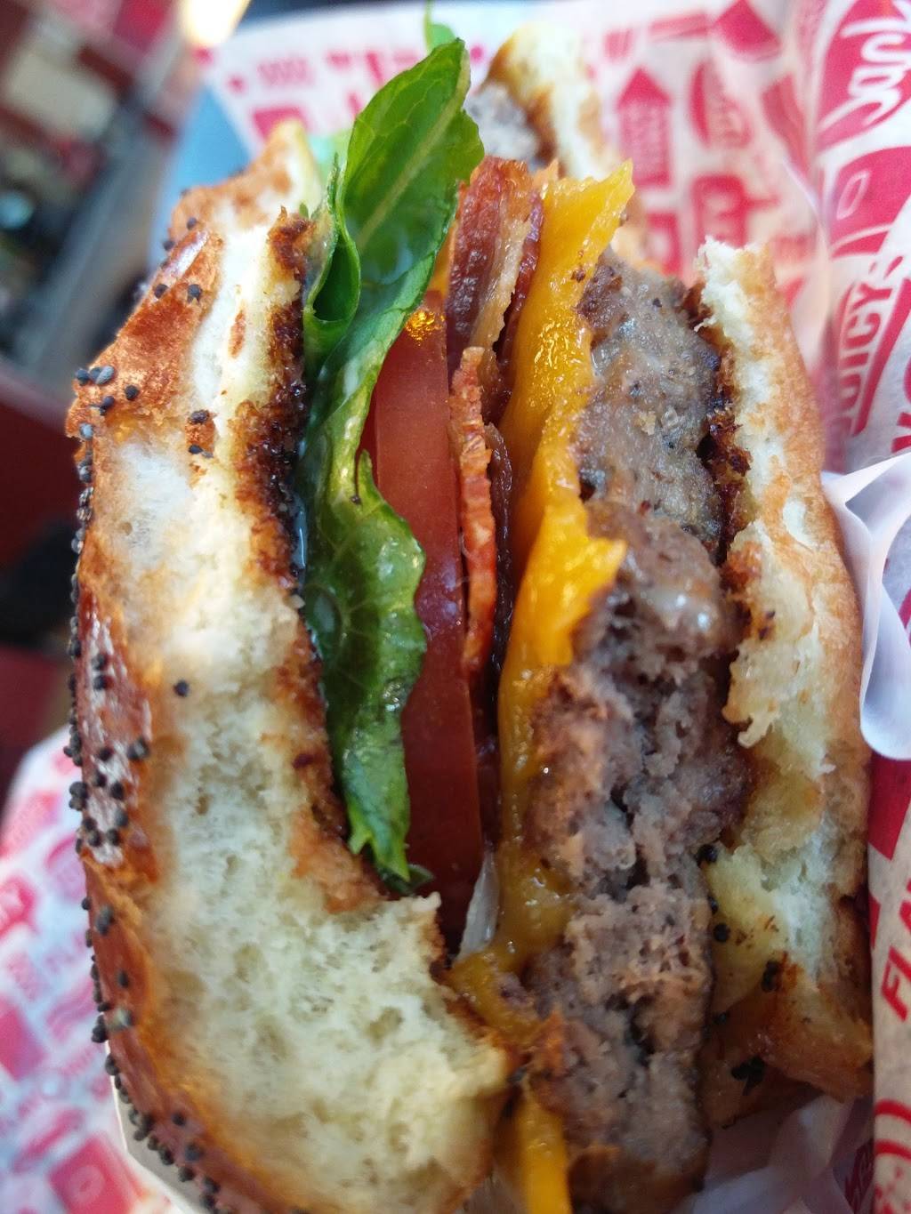 Jack in the Box | restaurant | 506 Workman Mill Rd, La Puente, CA 91746, USA | 6263365853 OR +1 626-336-5853