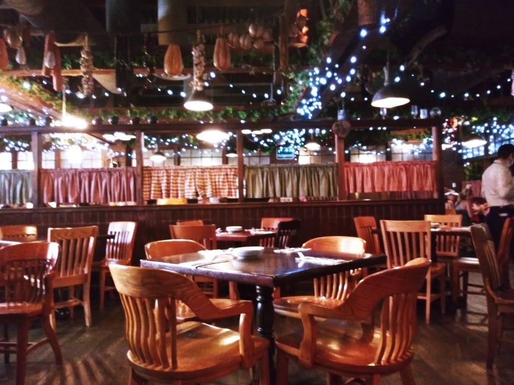 Mama Melroses Ristorante Italiano | restaurant | 351 S Studio Dr N, Orlando, FL 32830, USA | 4079393463 OR +1 407-939-3463